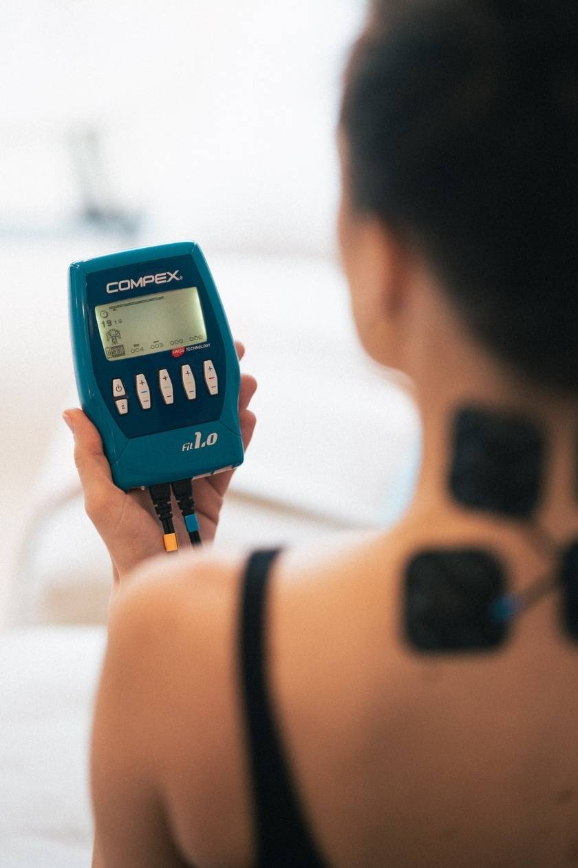 compex-fit-1-0-lectrostimulateur-musculaire-avec-tens image 2