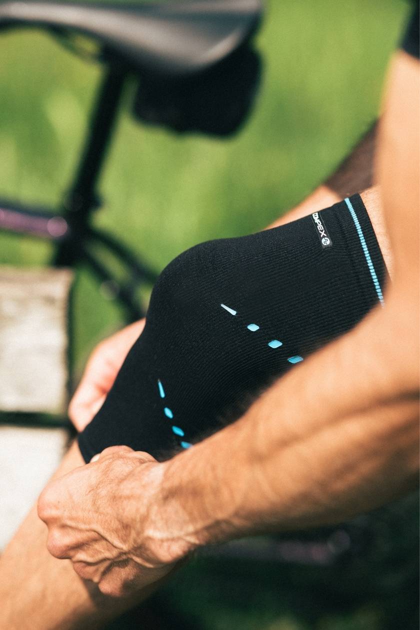 compex-activ-knee-orth-se-de-genou-compression-et-maintien image 2