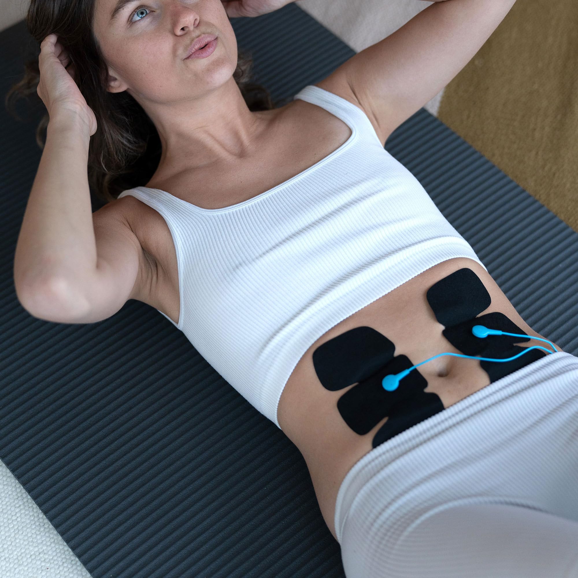 bluetens-abs-kit-kit-lectrostimulation-abdos-avec-clip-ceinture-et-c-ble-20-cm image 4