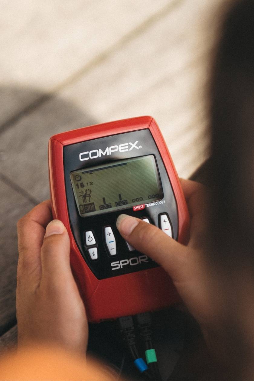 compex-sport-lectrostimulateur-musculaire-filaire-avec-tens image 2